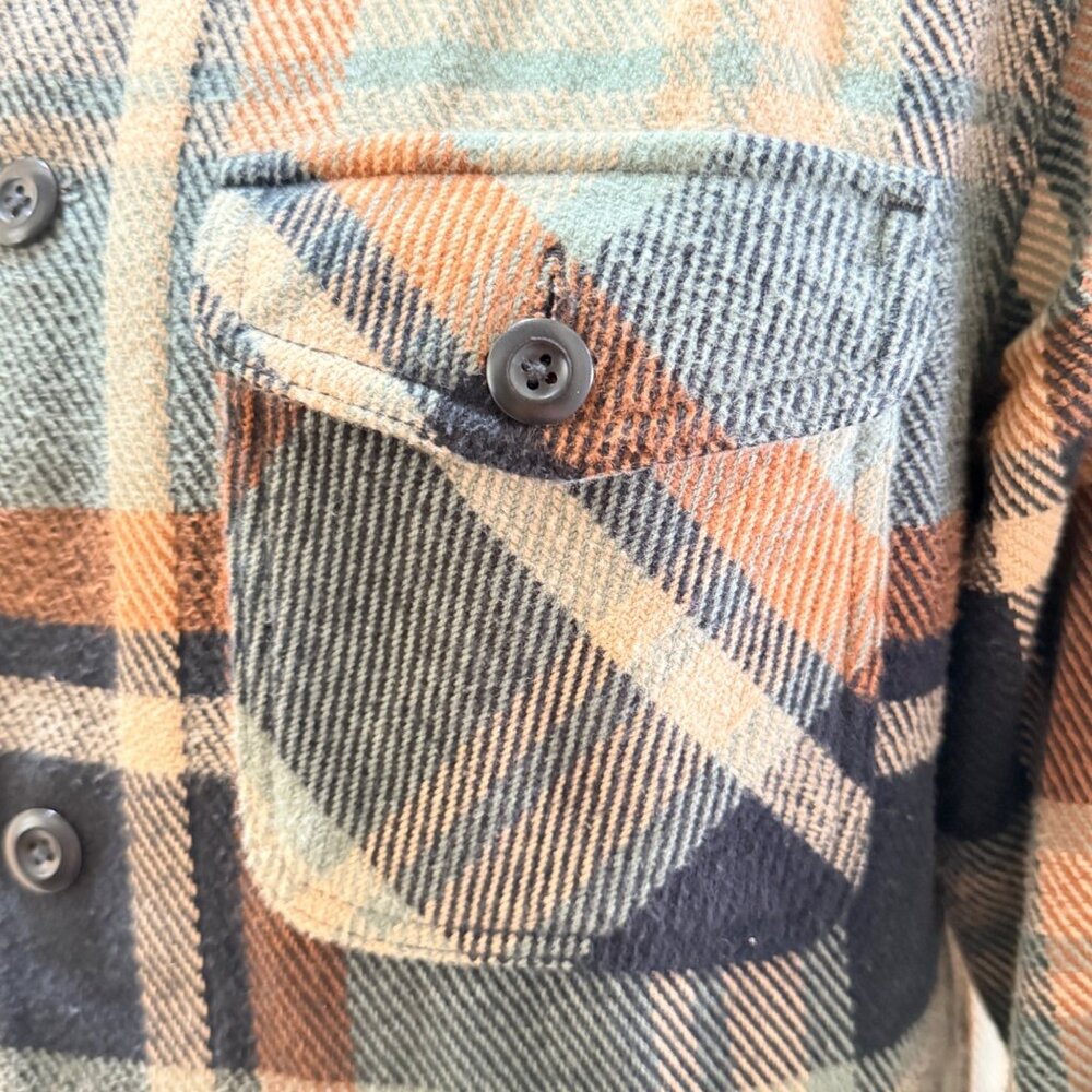 Outerknown Blanket Shirt Mens M Plaid Organic Cotton Heavyweight Flannel - Picture 3 of 12
